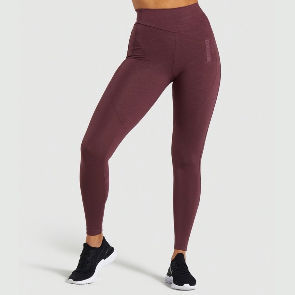 Sale🦈 Gymshark Lustre Leggings in Berry Red Size Medium - Picture 1 of 6